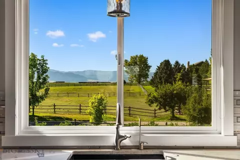 Kitchen - 1255 Candlelight Dr, Bozeman, MT 59718 photo 4 of 8