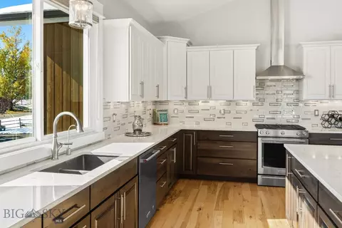Kitchen - 1255 Candlelight Dr, Bozeman, MT 59718 photo 3 of 8