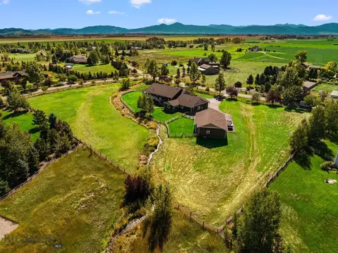 View/Area - 1255 Candlelight Dr, Bozeman, MT 59718 photo 2 of 8