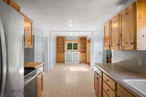 Other - 18 E Reeder St, Dillon, MT 59725 photo 12 of 34