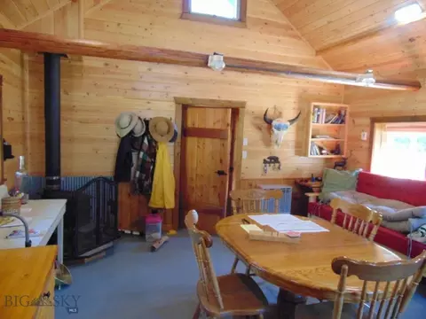 Dining - 8880 Elk Trail Loop, Lincoln, MT 59639 photo 1 of 1