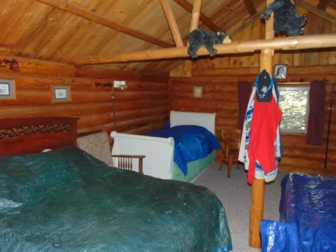 Bedroom - 8880 Elk Trail Loop, Lincoln, MT 59639 photo 3 of 5
