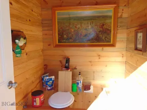 Bath - 8880 Elk Trail Loop, Lincoln, MT 59639 photo 6 of 6