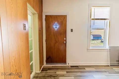 Entry Way - 1608 1st St, Walkerville, MT 59701 photo 2 of 6
