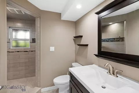 Bath - 313 Cirque Dr, Bozeman, MT 59718 photo 3 of 4