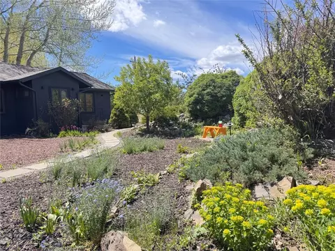9200 River Rd, Bozeman, MT 59718
