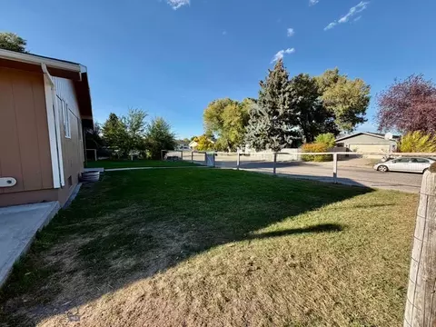 Exterior - 1036 E Reeder St, Dillon, MT 59725 photo 10 of 17