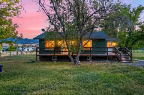 301 Maple St, Livingston, MT 59047