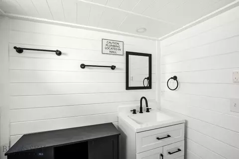 Bath - 107 2nd St N, Cascade, MT 59421 photo 7 of 7