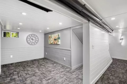 Entry Way - 107 2nd St N, Cascade, MT 59421 photo 1 of 2