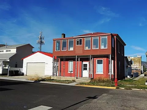 2 Cherry St, Anaconda, MT 59711