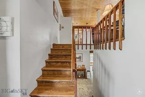 Entry Way - Undisclosed, Helena, MT 59602 photo 2 of 4