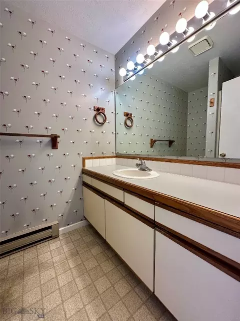 Bath - 7 Flathead Ave, Bozeman, MT 59718 photo 1 of 4
