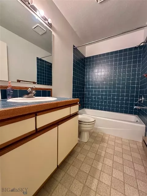 Bath - 7 Flathead Ave, Bozeman, MT 59718 photo 4 of 4