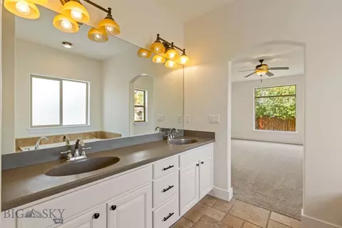 Bath - 1157 Springbrook Ave, Bozeman, MT 59718 photo 5 of 8