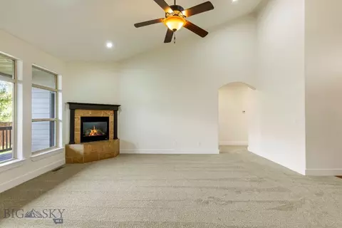 Living - 1157 Springbrook Ave, Bozeman, MT 59718 photo 3 of 8