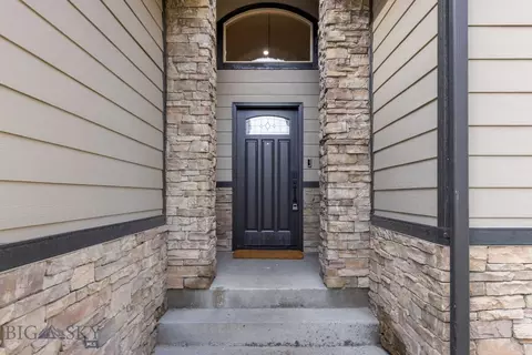 Entry Way - 1157 Springbrook Ave, Bozeman, MT 59718 photo 1 of 7