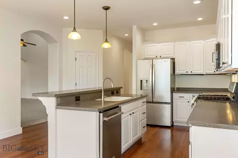 Kitchen - 1157 Springbrook Ave, Bozeman, MT 59718 photo 3 of 7