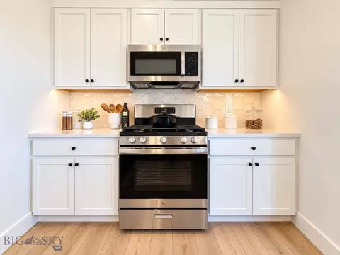 Kitchen - 515 Wise Way, Belgrade, MT 59714 photo 3 of 5