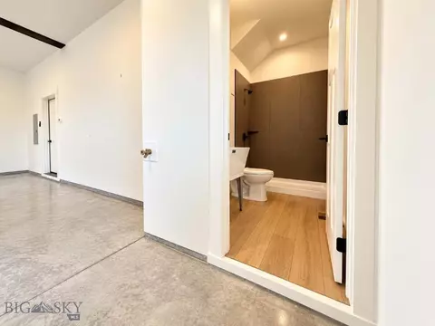 Bath - 515 Wise Way, Belgrade, MT 59714 photo 1 of 6