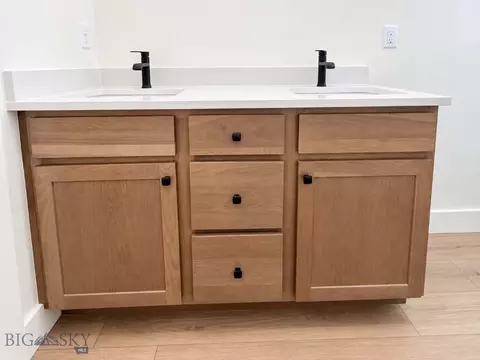 Bath - 813 Accolade Loop, Belgrade, MT 59714 photo 4 of 7