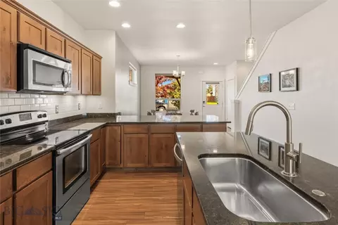Kitchen - 38 Ramshorn Peak Ln, Bozeman, MT 59718 photo 2 of 4