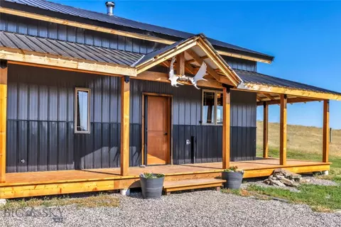 68 W Grannis Rd, Livingston, MT 59047