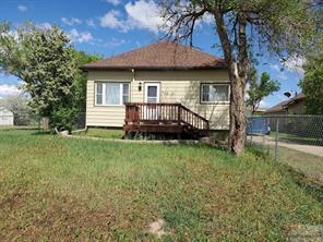 302 S Monroe St, Baker, MT 59313 photo 1