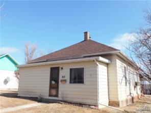 412 3rd St W, Roundup, MT 59072 photo 1