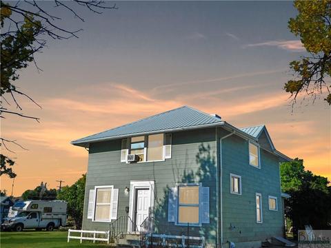 519 2nd St W, Roundup, MT 59072 photo 1
