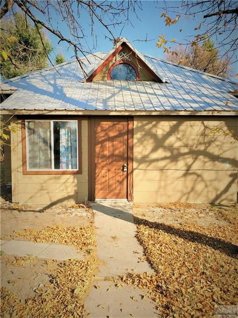 116 3rd St E, Roundup, MT 59072 photo 1