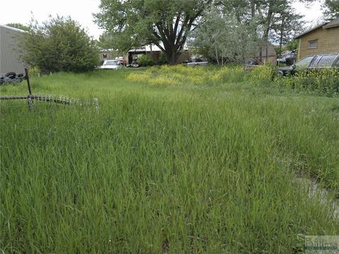 107 3rd St E, Roundup, MT 59072 photo 1