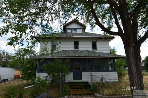 16 W Wabasha Ave, Baker, MT 59313 photo 1