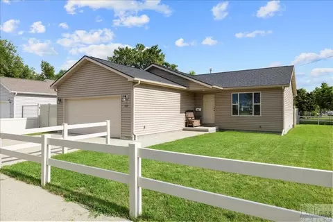 102 E 6th St, Laurel, MT 59044 photo 1
