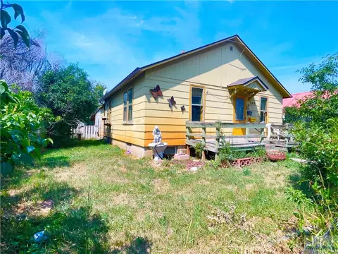 311 6th St W, Roundup, MT 59072 photo 1