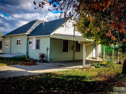 521 2nd St E, Roundup, MT 59072 photo 1
