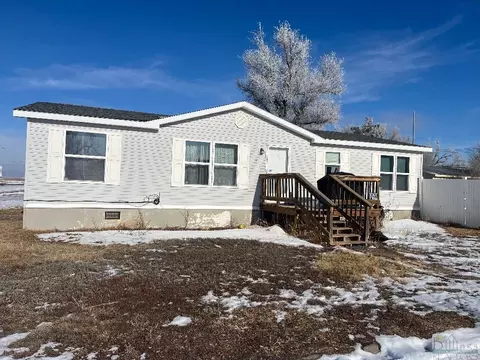 122 S 5th E, Baker, MT 59313 photo 1