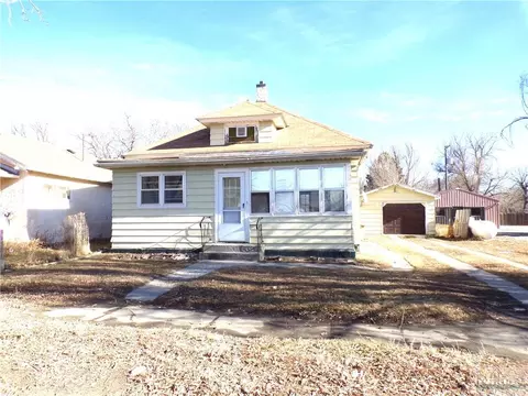 110 7th St W W, Roundup, MT 59072 photo 1