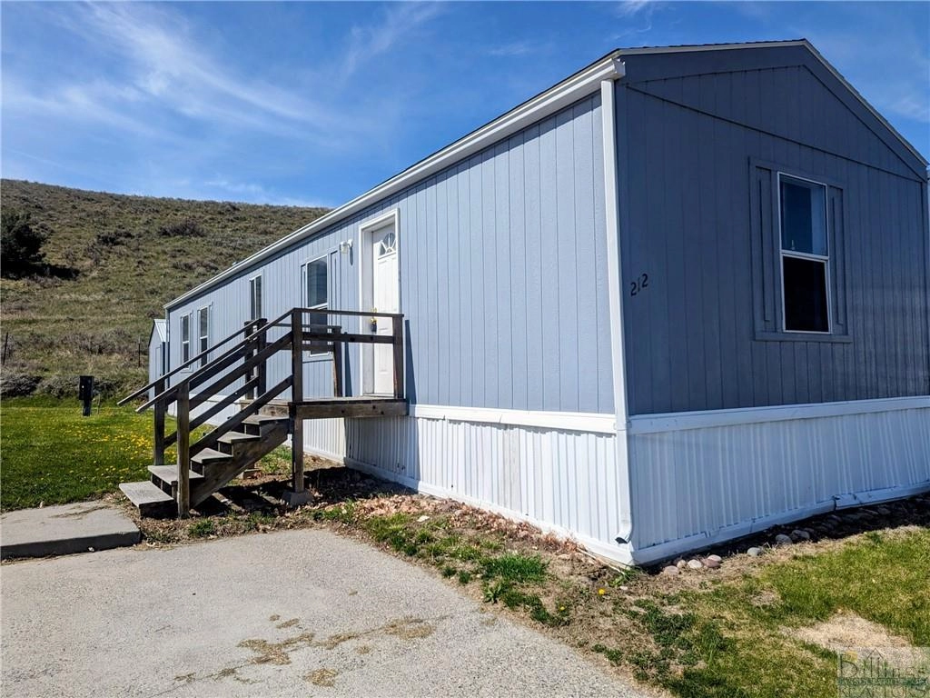 2224 Highway 87 E Unit 212