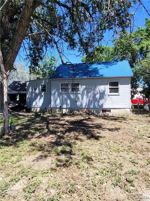 116 1st Ave E, Roundup, MT 59072 photo 1