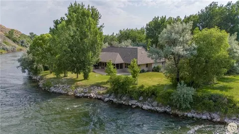 581 River Bend Rd, Saint Xavier, MT 59075 photo 1