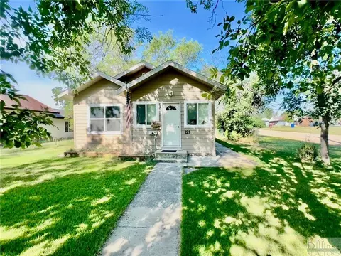 121 Sixth St W, Roundup, MT 59072 photo 1