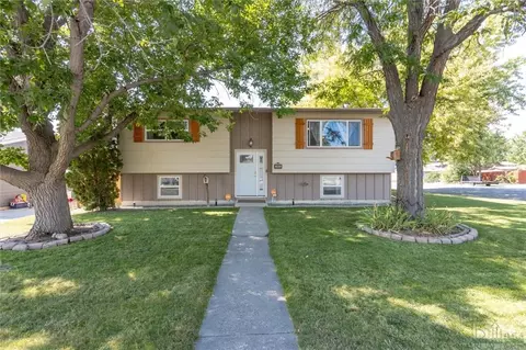 820 7th Ave, Laurel, MT 59044 photo 1