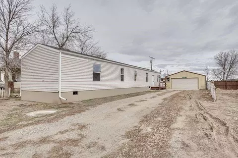 620 3rd St E, Roundup, MT 59072 photo 1