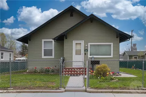 107 N Crawford Ave, Hardin, MT 59034