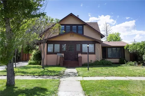 416 N Cody Ave, Hardin, MT 59034