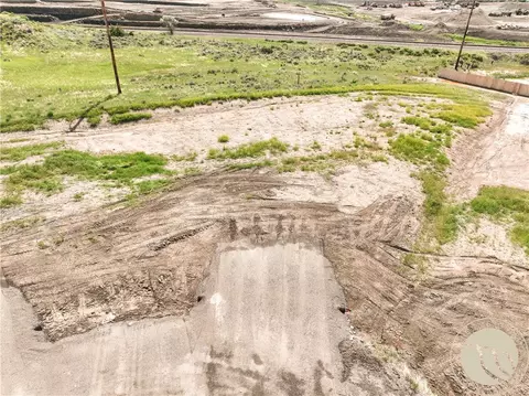 7201 White Pine Cir, Billings, MT 59106