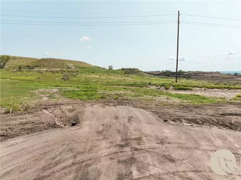 7202 White Pine Cir, Billings, MT 59106