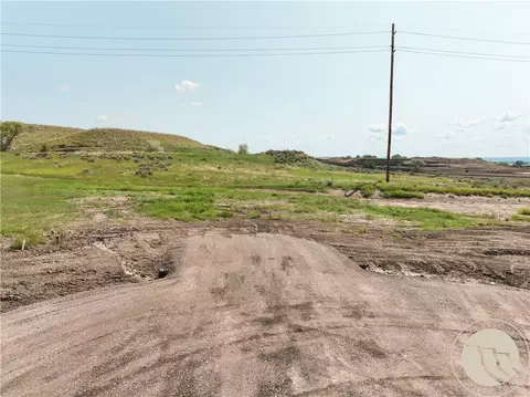 7202 White Pine Cir, Billings, MT 59106