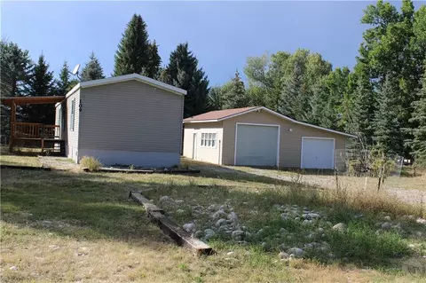 109 N 3rd St, Roberts, MT 59070 photo 1